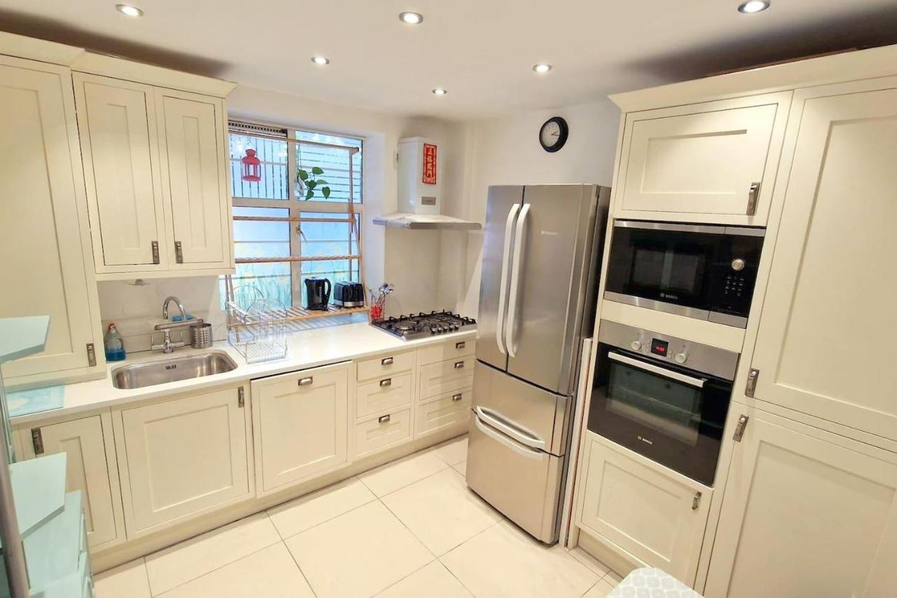 Modern 3-Bed House In Surrey Quays Villa London Luaran gambar